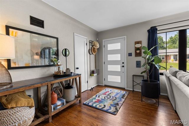 5936 Childress Avenue, St Louis, MO 63109