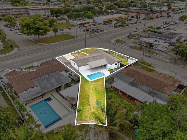 7200 W 12th Ave, Hialeah, FL 33014