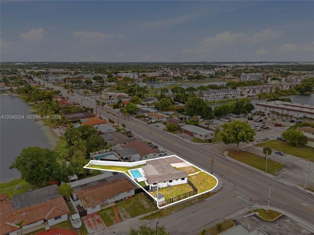 7200 W 12th Ave, Hialeah, FL 33014