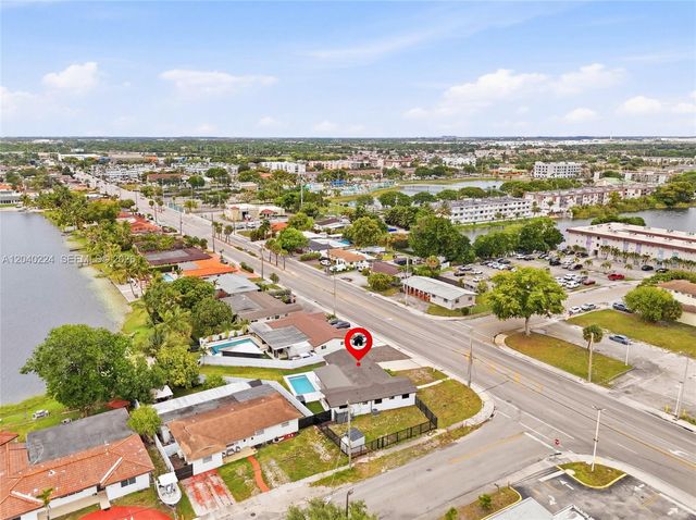 7200 W 12th Ave, Hialeah, FL 33014