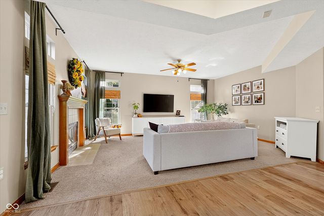 6758 Loretta Court, Avon, IN 46123