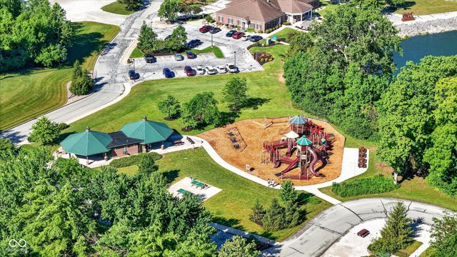 6758 Loretta Court, Avon, IN 46123
