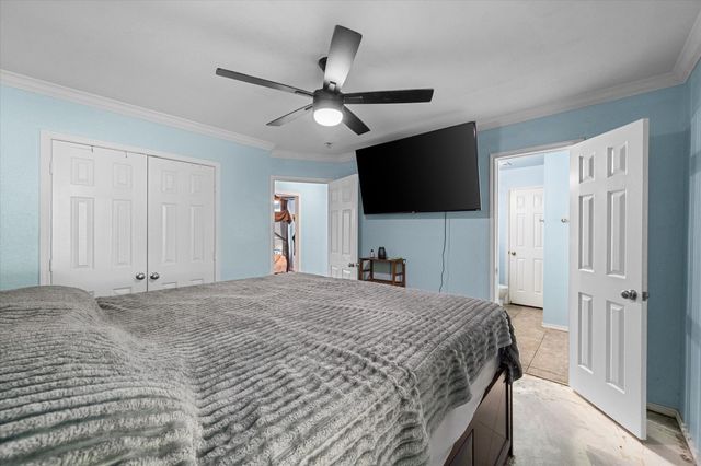 713 Green Acres Lane, Midlothian, TX 76065