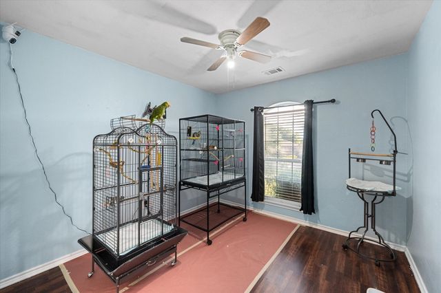 713 Green Acres Lane, Midlothian, TX 76065