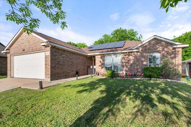 713 Green Acres Lane, Midlothian, TX 76065