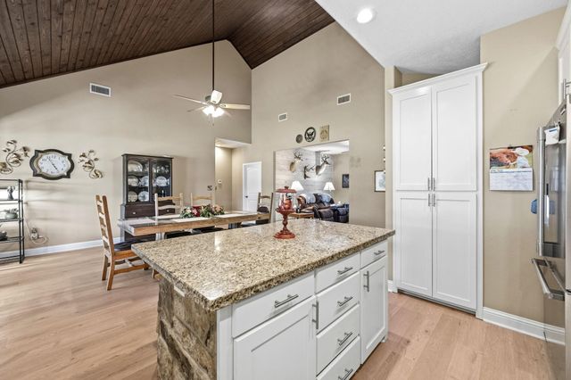 254 Chuckwagon, Livingston, TX 77351