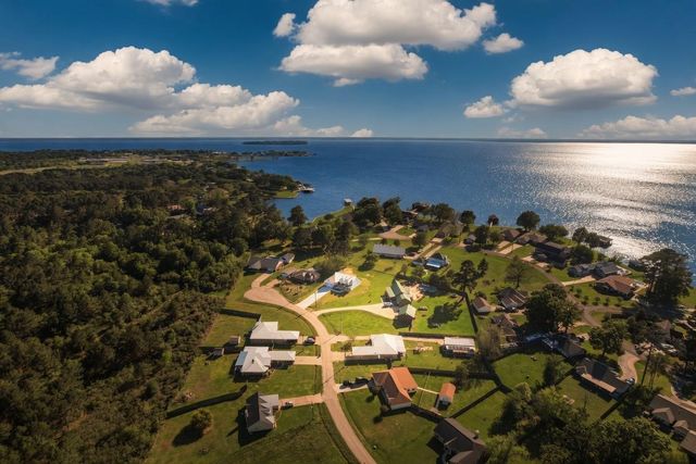 254 Chuckwagon, Livingston, TX 77351