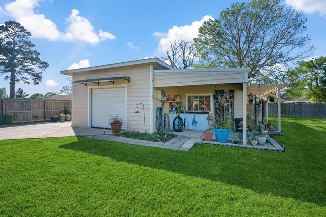 254 Chuckwagon, Livingston, TX 77351