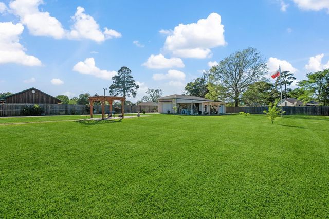 254 Chuckwagon, Livingston, TX 77351