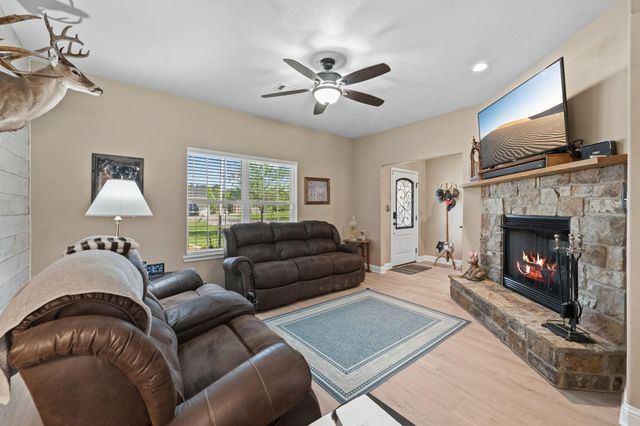 254 Chuckwagon, Livingston, TX 77351