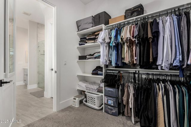 37233 N 11TH Avenue, Phoenix, AZ 85086