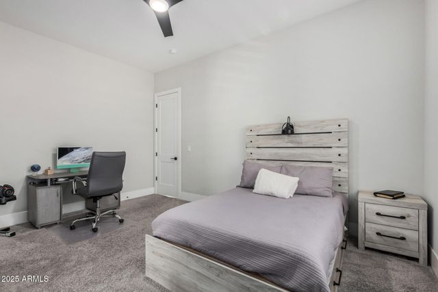 37233 N 11TH Avenue, Phoenix, AZ 85086