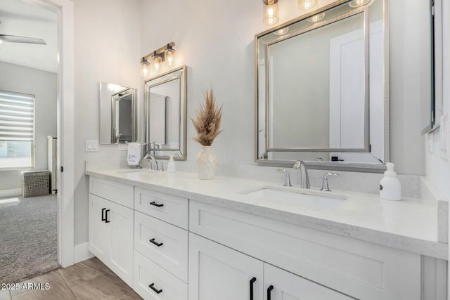 37233 N 11TH Avenue, Phoenix, AZ 85086