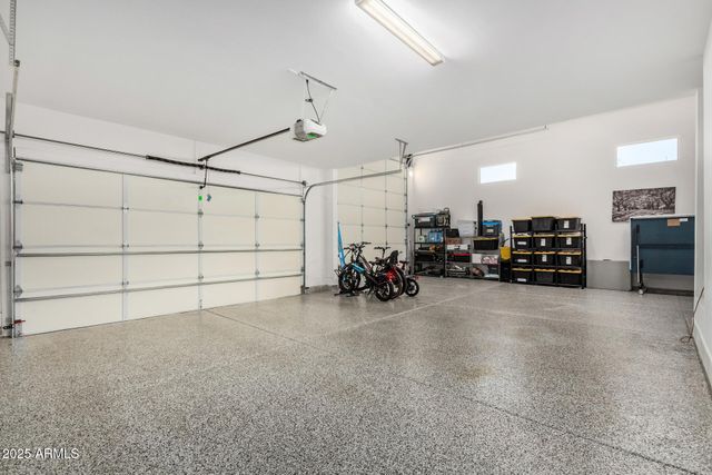 37233 N 11TH Avenue, Phoenix, AZ 85086