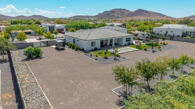 37233 N 11TH Avenue, Phoenix, AZ 85086