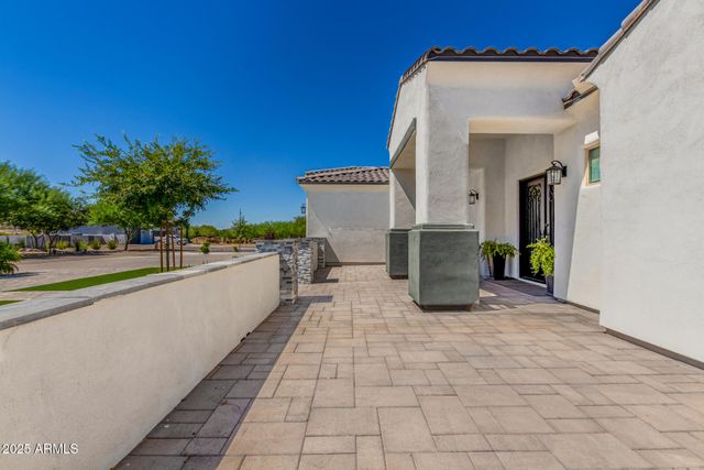 37233 N 11TH Avenue, Phoenix, AZ 85086