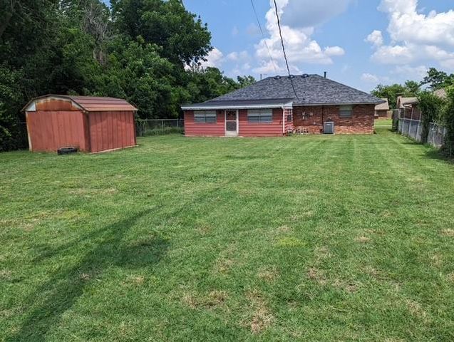 4205 N Nicklas Avenue, Oklahoma City, OK 73122