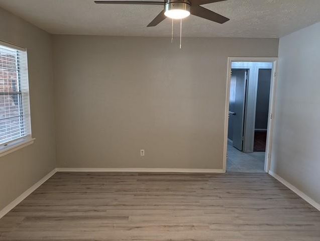 4205 N Nicklas Avenue, Oklahoma City, OK 73122
