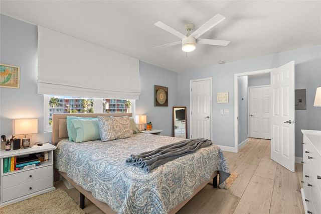 1898 SHORE DRIVE S 319, South Pasadena, FL 33707