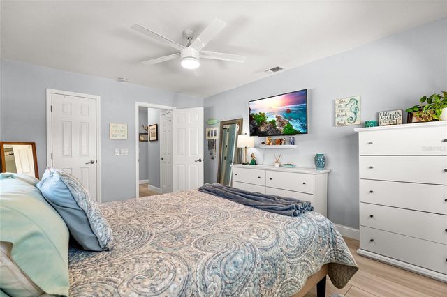 1898 SHORE DRIVE S 319, South Pasadena, FL 33707