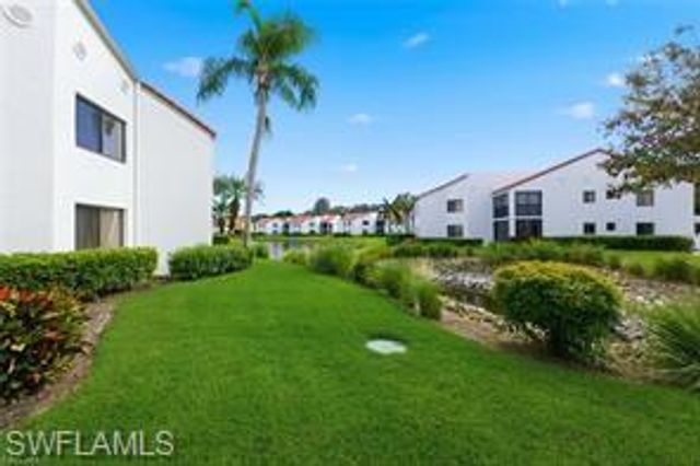 583 Beachwalk CIR 101, Naples, FL 34108