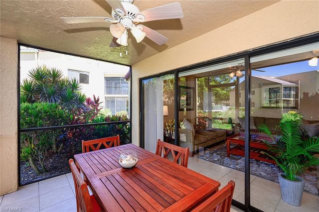 583 Beachwalk CIR 101, Naples, FL 34108