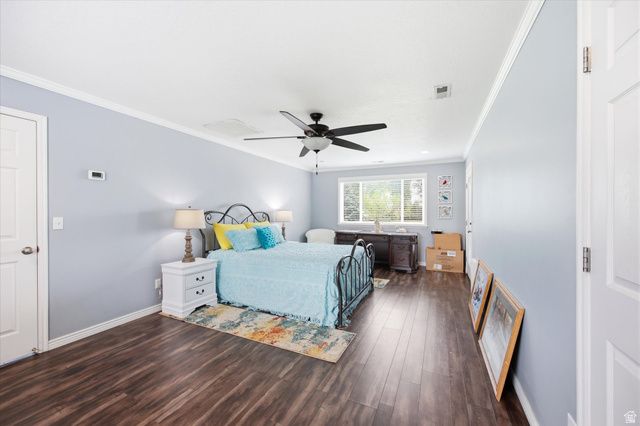 3139 N PELICAN DR, Farr West, UT 84404