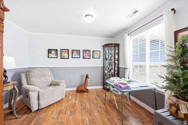 3139 N PELICAN DR, Farr West, UT 84404