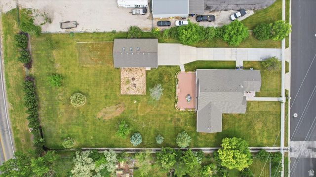 3139 N PELICAN DR, Farr West, UT 84404