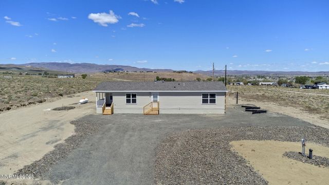 8260 Sycamore Street, Silver Springs, NV 89429