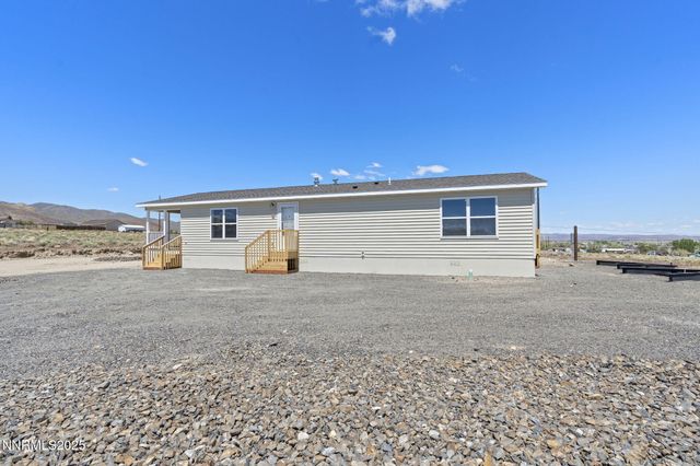 8260 Sycamore Street, Silver Springs, NV 89429