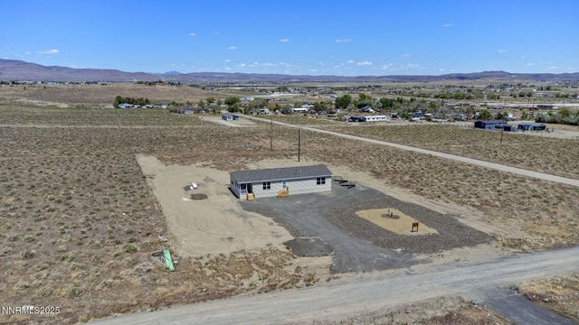 8260 Sycamore Street, Silver Springs, NV 89429