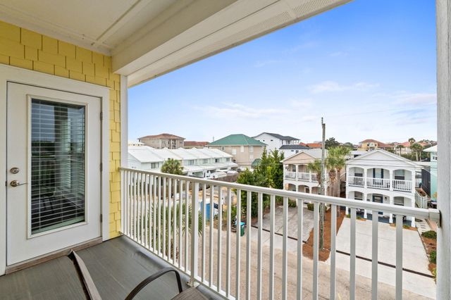 116 Riviera Drive, Panama City Beach, FL 32413