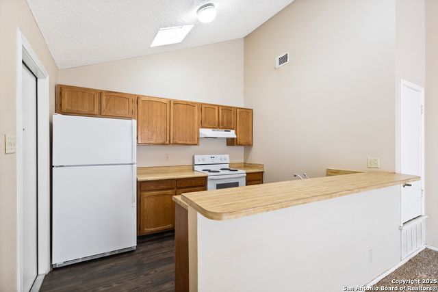 13778 George Rd, San Antonio, TX 78231