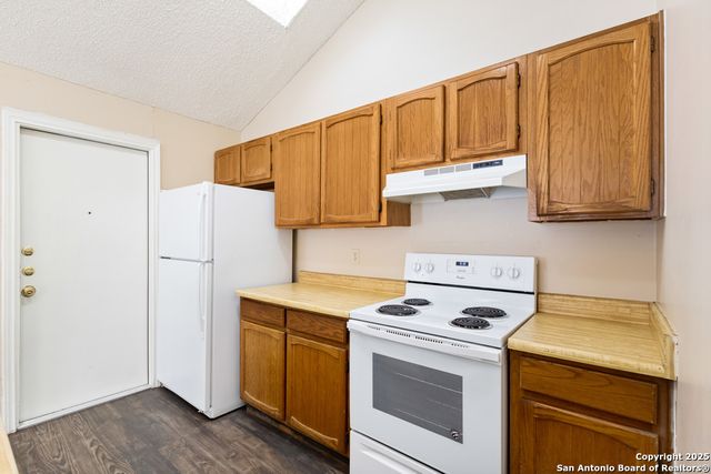13778 George Rd, San Antonio, TX 78231