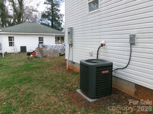 510 Kings Road, Shelby, NC 28150