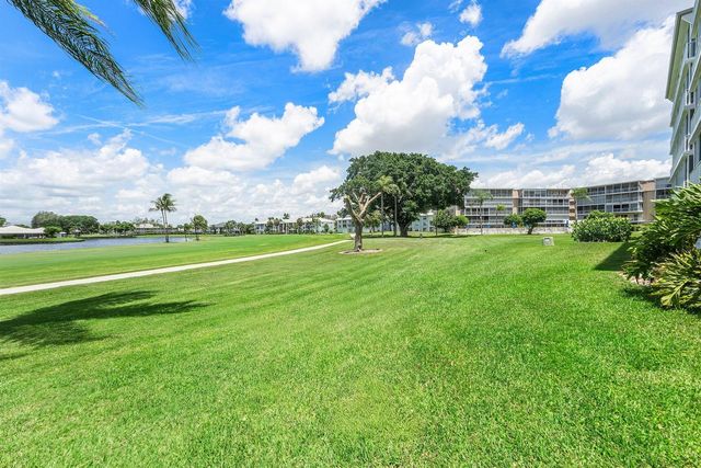 250 John F Kennedy Drive 204, Atlantis, FL 33462
