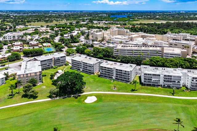 250 John F Kennedy Drive 204, Atlantis, FL 33462