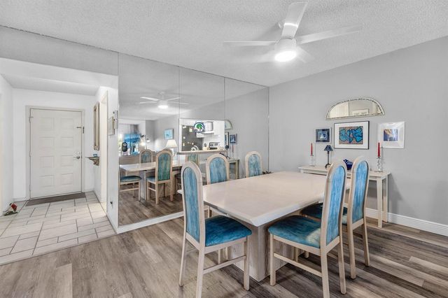 250 John F Kennedy Drive 204, Atlantis, FL 33462