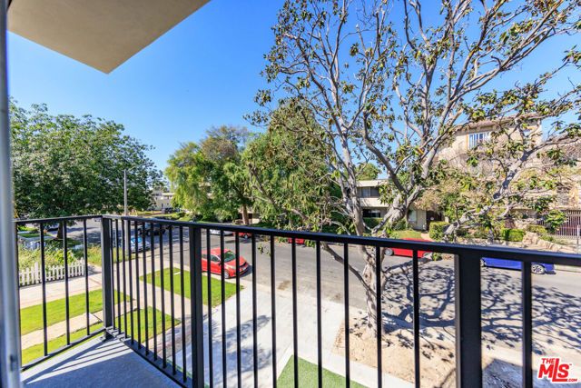 10810 Hesby Street, North Hollywood (los Angeles), CA 91601