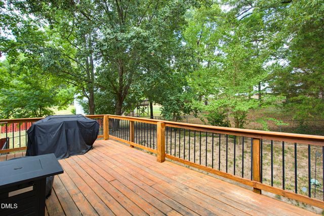 32 S Angela Circle, Durham, NC 27703