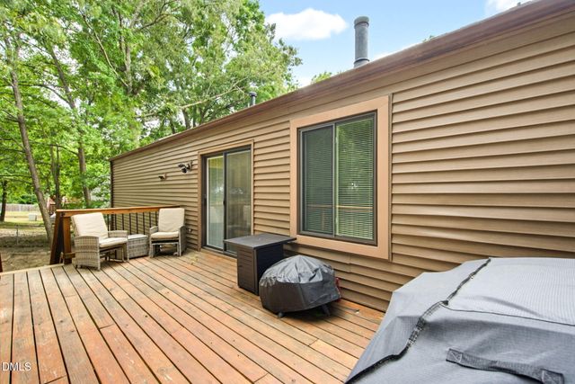 32 S Angela Circle, Durham, NC 27703