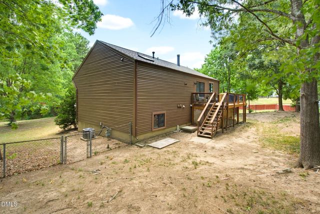 32 S Angela Circle, Durham, NC 27703