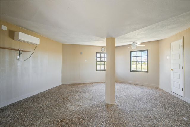 26 Tarpon Lane, Freeport, TX 77541