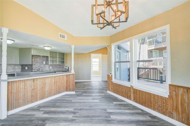 26 Tarpon Lane, Freeport, TX 77541