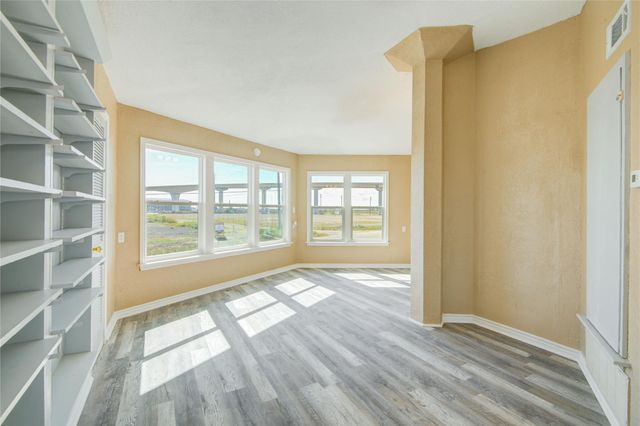 26 Tarpon Lane, Freeport, TX 77541