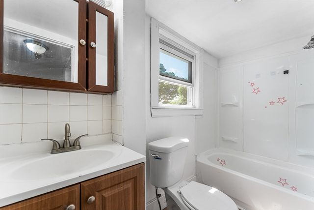 1 Allen Ct, Marlborough, MA 01752