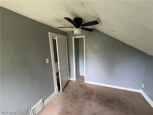 3303 W 123rd Street, Cleveland, OH 44111
