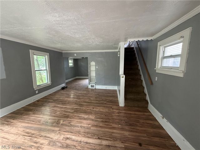 3303 W 123rd Street, Cleveland, OH 44111