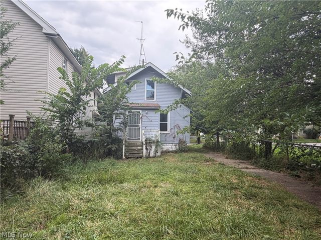 3303 W 123rd Street, Cleveland, OH 44111